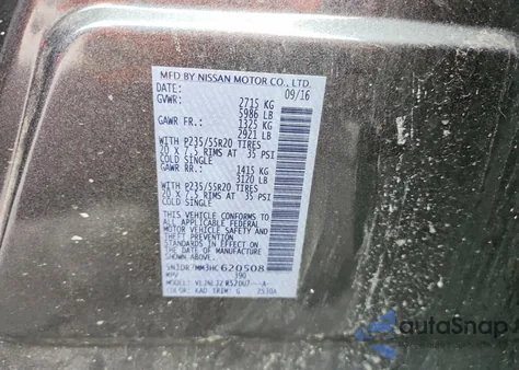 2017 Nissan Pathfinder S z USA, uszkodzony, nr VIN 5N1DR2MM3HC620508